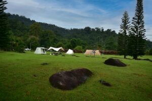tempat camping di lembang
